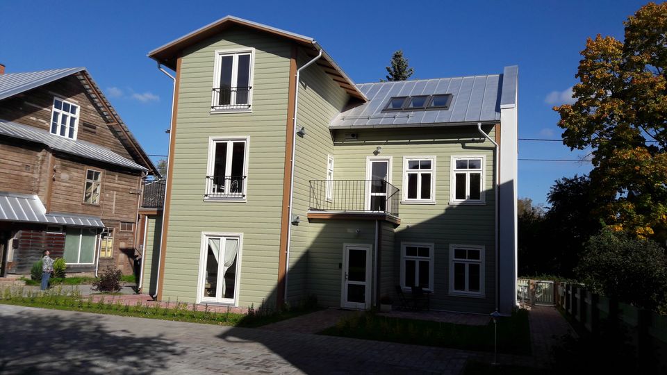 Korterelamud Tartus, Filosoofi tn 9 – viie korteriga elamu rekonstrueerimine ja kahe korteriga elamu, valmis 2018