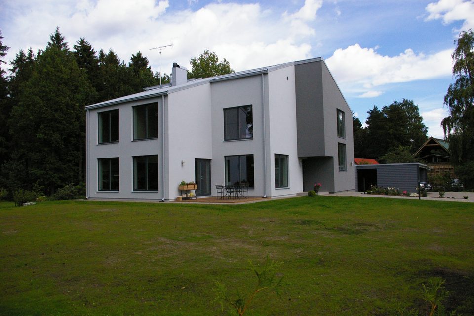 Pereelamu Harkujärve külas, Kiriku tee 14, valmis 2015