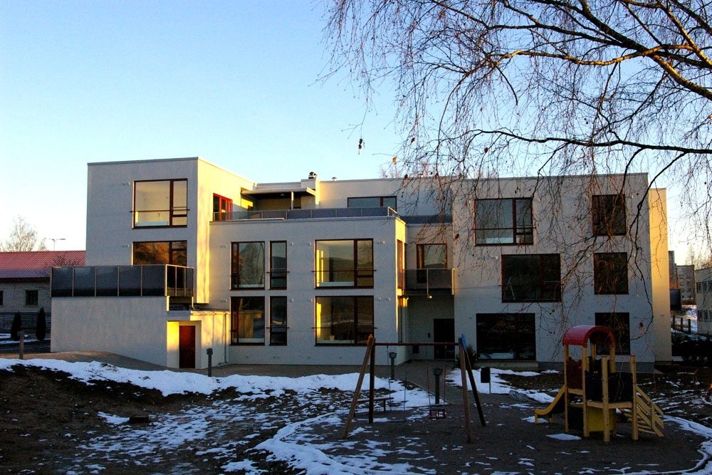 Kolmekorruseline 16 korteriga elamu, Võru, Vilja tn 12, valmis 2008